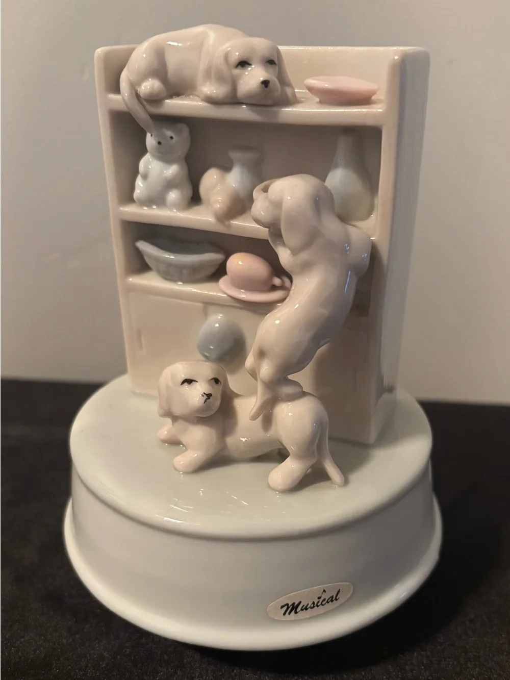 Vintage 1991 Summit Collection Porcelain Dogs Climbing on Shelf Music Box 🎶